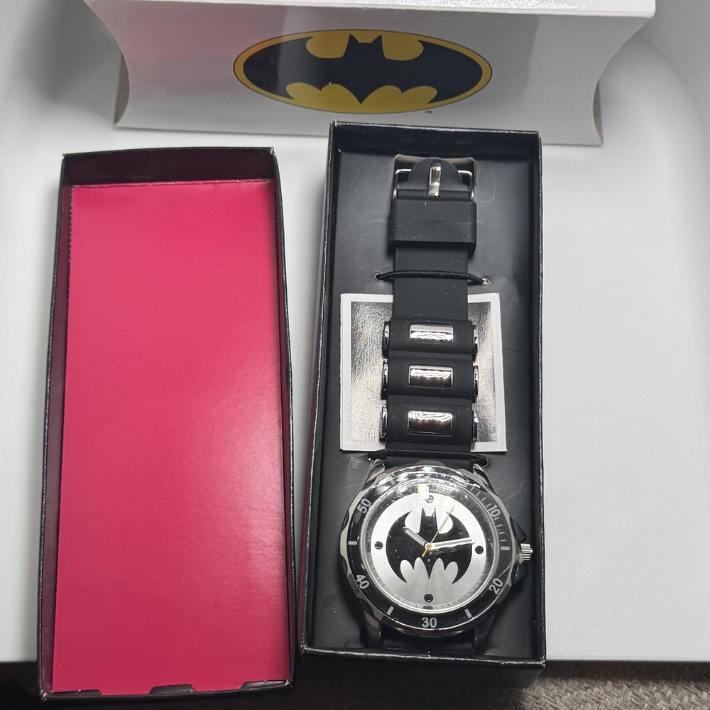 NWT Batman Watch Bracelet Men's Black Silver Logo  DC Comics Gift Accessory